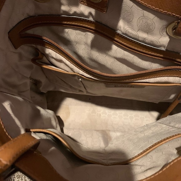 Michael Kors Megan Leather Tote - Picture 4 of 4